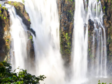 A photo of the mighty Iguazú Falls on the border between Argentina and Brazil.